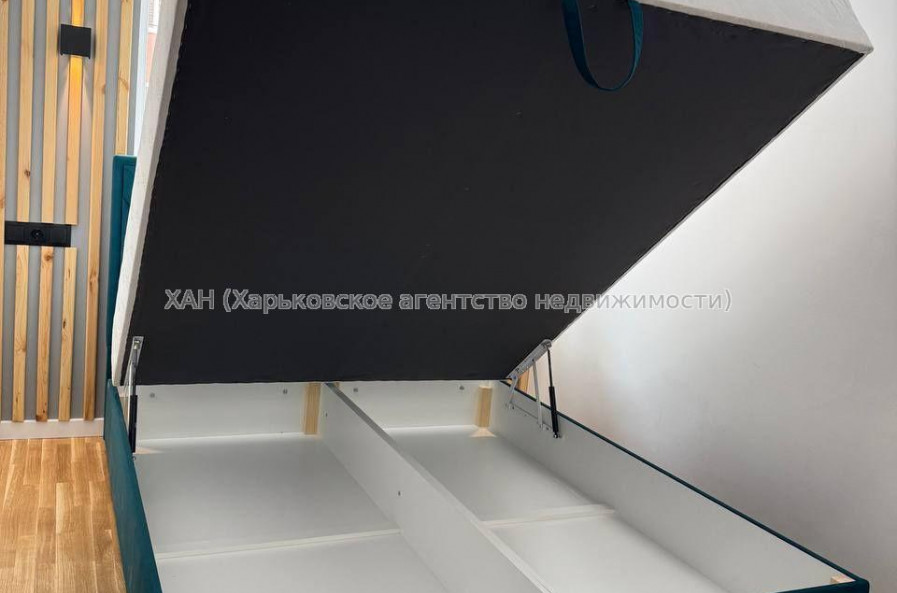 Продам квартиру, Шевченковский пер. , 1 кім., 36 м², авторский дизайн 