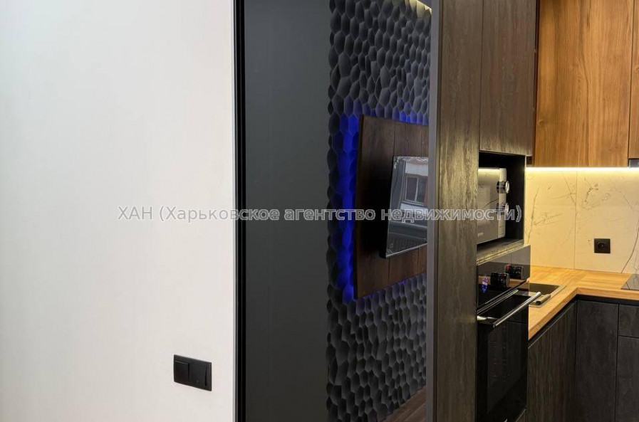 Продам квартиру, Шевченковский пер. , 1 кім., 36 м², авторский дизайн 