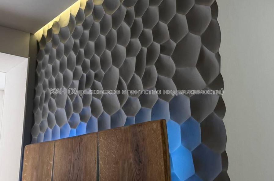 Продам квартиру, Шевченковский пер. , 1 кім., 36 м², авторский дизайн 