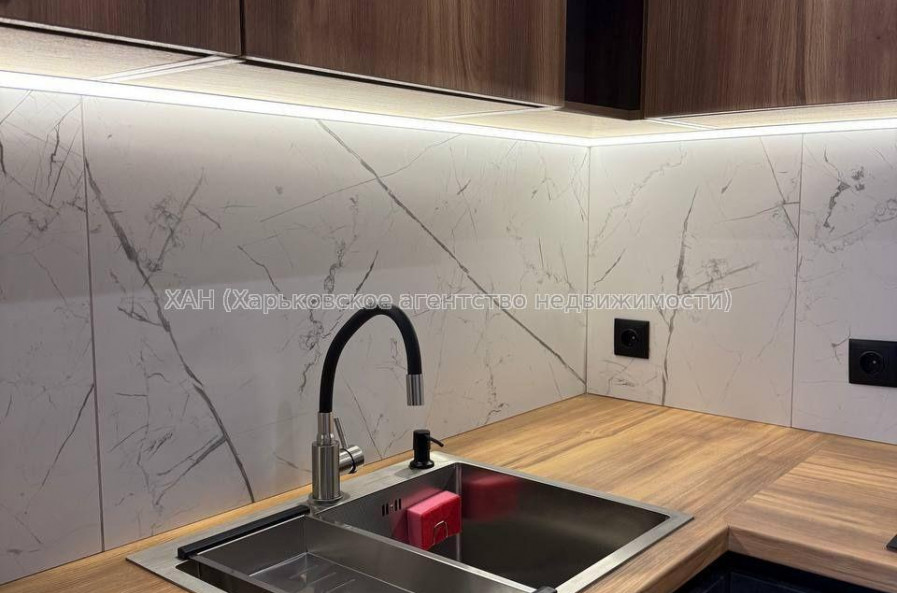 Продам квартиру, Шевченковский пер. , 1 кім., 36 м², авторский дизайн 