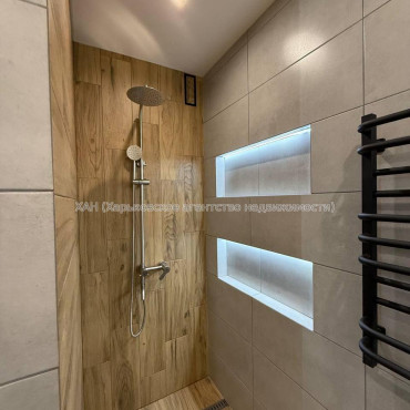 Продам квартиру, Шевченковский пер. , 1 кім., 36 м², авторский дизайн 