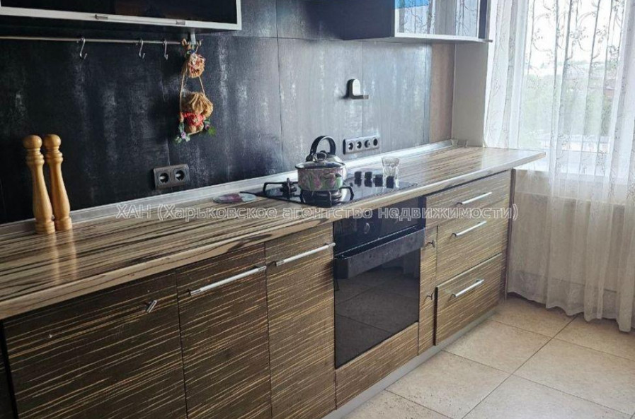 Продам квартиру, Салтовское шоссе , 73А , 2  ком., 61 м², евроремонт 