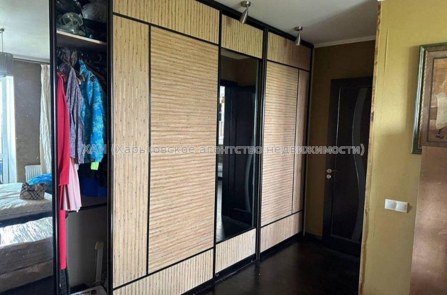 Продам квартиру, Салтовское шоссе , 73А , 2  ком., 61 м², евроремонт 