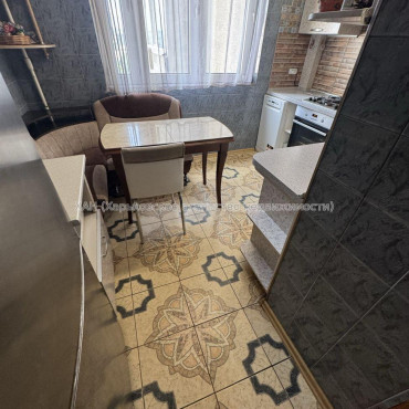 Продам квартиру, Юбилейный просп. , 44 , 3 кім., 69 м², евроремонт 