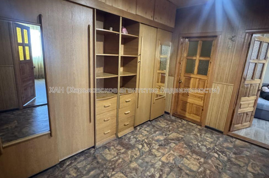 Продам квартиру, Юбилейный просп. , 44 , 3 кім., 69 м², евроремонт 