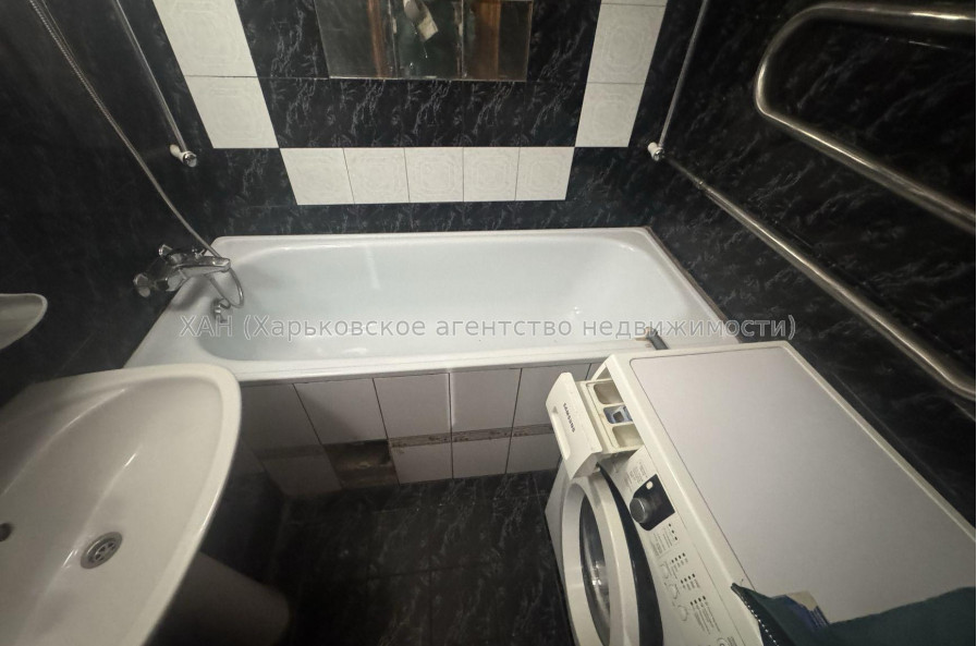 Продам квартиру, Юбилейный просп. , 44 , 3 кім., 69 м², евроремонт 