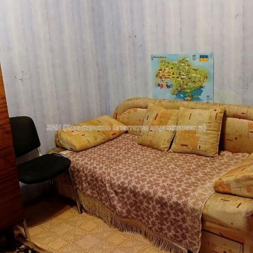 Продам квартиру, Ахсарова Энвера ул. , 2 кім., 46 м², частичный ремонт 