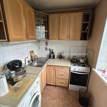 Сдам квартиру, Шатиловская ул. , 41 , 2  ком., 48 м², советский ремонт 