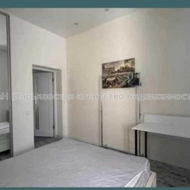 Здам квартиру, Евгения Енина ул. , 1 кім., 40 м², капитальный ремонт 