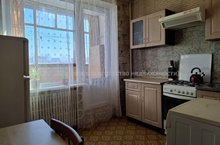 Сдам квартиру, Победы просп. , 62Б , 1  ком., 36.20 м², косметический ремонт 