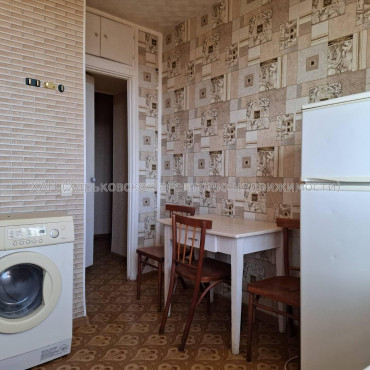 Сдам квартиру, Победы просп. , 62Б , 1  ком., 36.20 м², косметический ремонт 