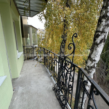 Продам квартиру, Юбилейный просп. , 72 , 2 кім., 66 м², евроремонт 