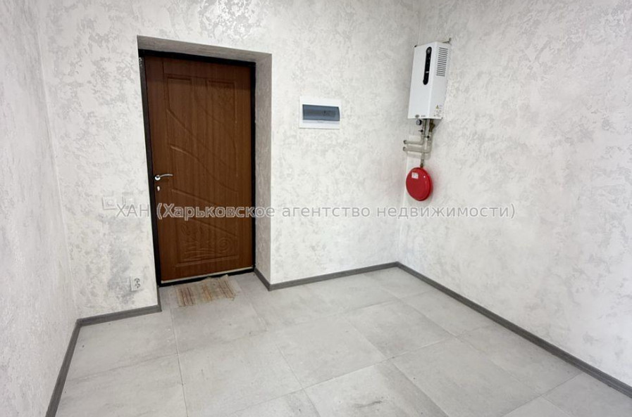 Продам квартиру, Юбилейный просп. , 72 , 2 кім., 66 м², евроремонт 