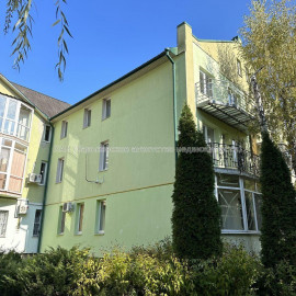 Продам квартиру, Юбилейный просп. , 72 , 2 кім., 66 м², евроремонт