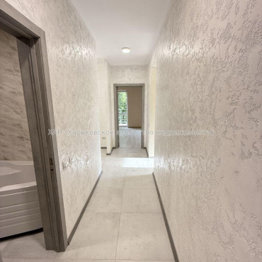 Продам квартиру, Юбилейный просп. , 72 , 2 кім., 66 м², евроремонт 