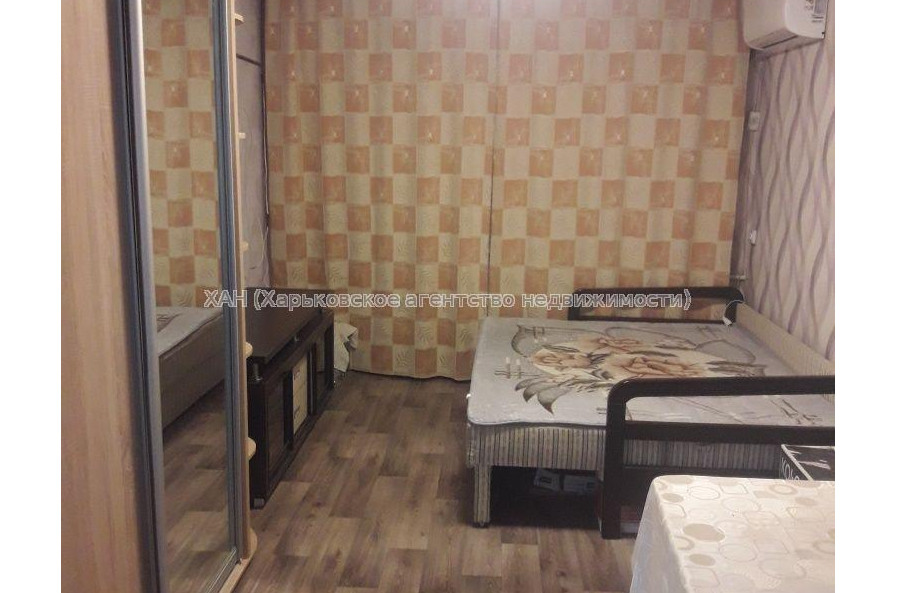 Продам квартиру, Ощепкова Андрея ул. , 1  ком., 18 м², косметический ремонт 