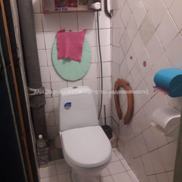 Продам квартиру, Ощепкова Андрея ул. , 1  ком., 18 м², косметический ремонт 