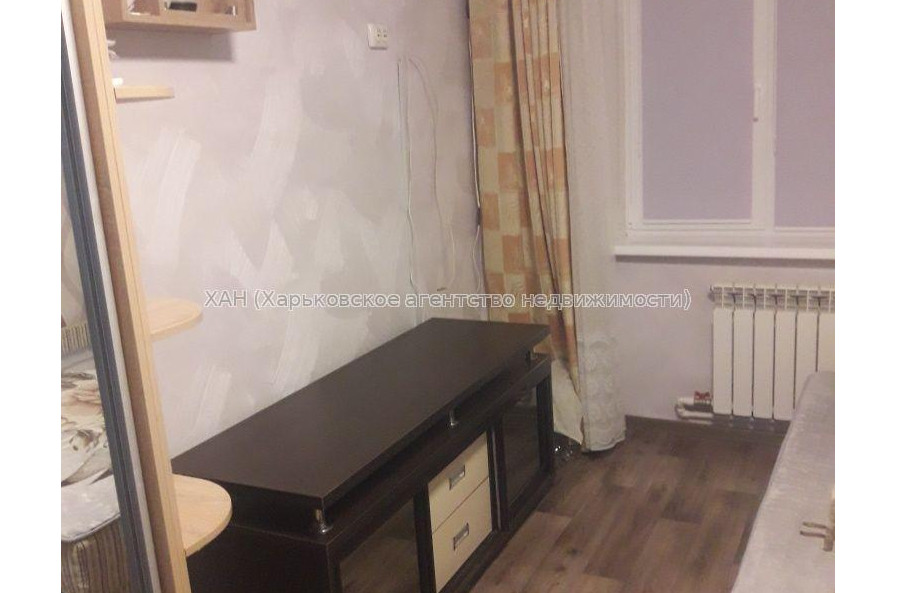 Продам квартиру, Ощепкова Андрея ул. , 1  ком., 18 м², косметический ремонт 