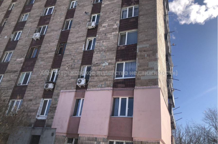 Продам квартиру, Дзюбы просп. , 1 кім., 32 м², косметический ремонт 