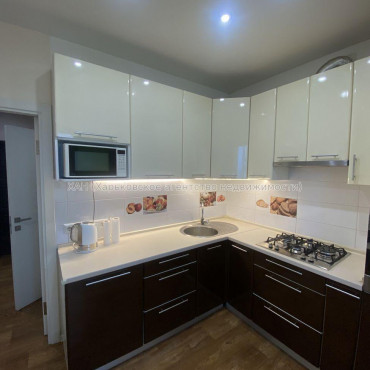 Продам квартиру, Дача 55 ул. , 1 кім., 45 м², авторский дизайн 