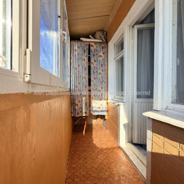 Продам квартиру, Каденюка ул. , 1 кім., 29.80 м², косметический ремонт 