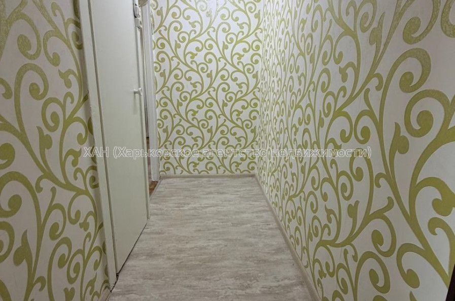 Продам квартиру, Каденюка ул. , 1 кім., 29.80 м², косметический ремонт 