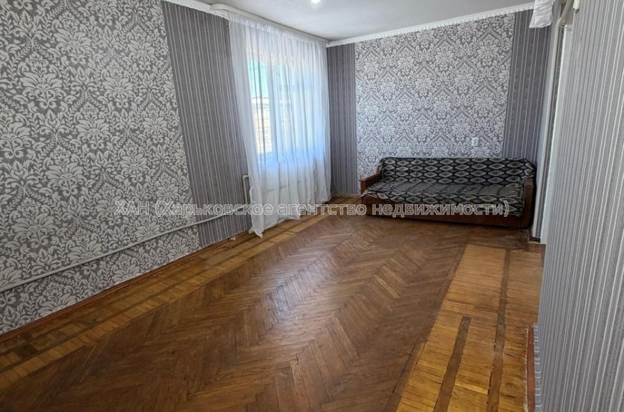 Продам квартиру, Каденюка ул. , 1 кім., 29.80 м², косметический ремонт 