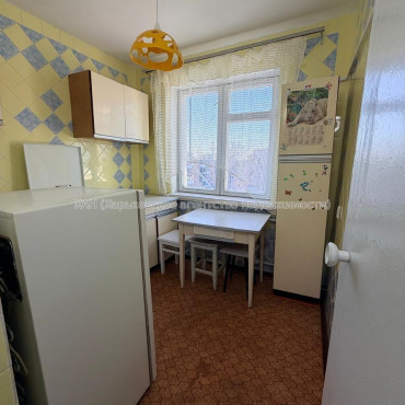 Продам квартиру, Каденюка ул. , 1 кім., 29.80 м², косметический ремонт 