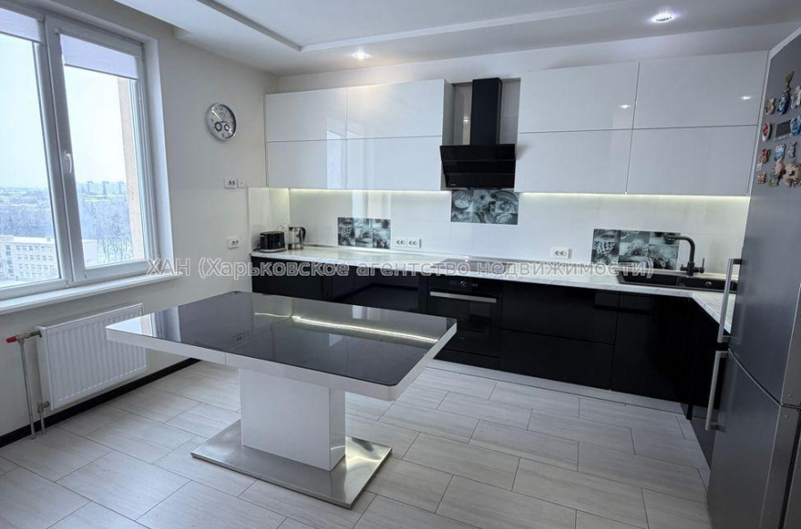 Продам квартиру, Юбилейный просп. , 3  ком., 105 м², евроремонт 