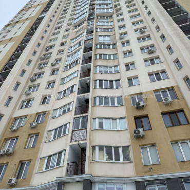 Продам квартиру, Юбилейный просп. , 3  ком., 105 м², евроремонт 