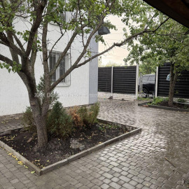 Продам будинок, 111 м², 6 соток, евроремонт