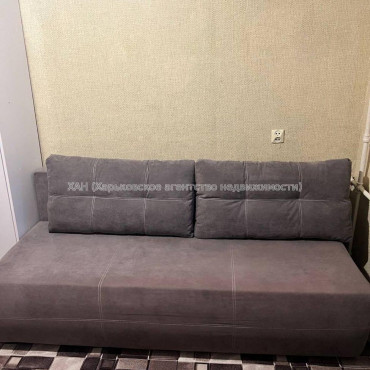 Продам квартиру, 23 Августа ул. , 1 кім., 12.50 м², косметический ремонт 