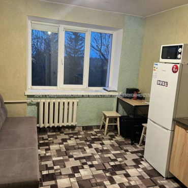 Продам квартиру, 23 Августа ул. , 1 кім., 12.50 м², косметический ремонт 