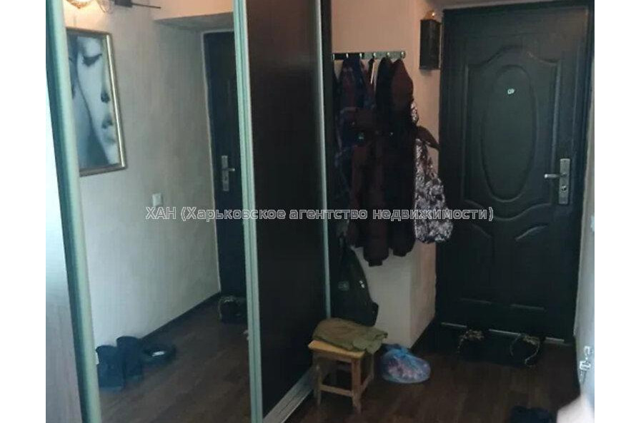 Продам квартиру, Михайлика ул. , 2  ком., 30 м², косметический ремонт 