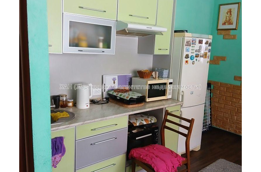 Продам квартиру, Михайлика ул. , 2 кім., 30 м², косметический ремонт 