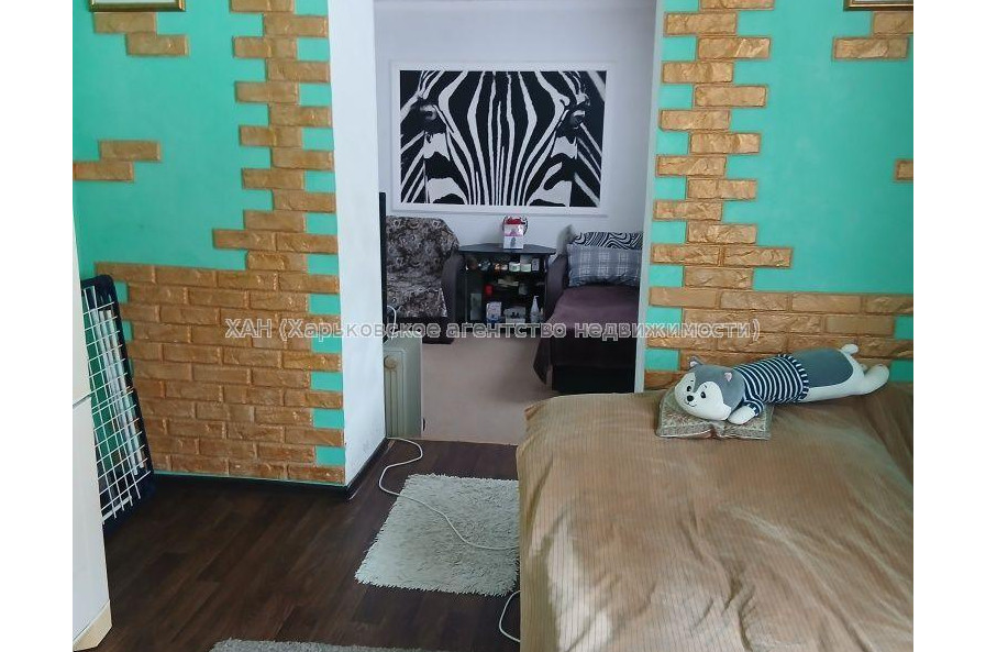 Продам квартиру, Михайлика ул. , 2 кім., 30 м², косметический ремонт 