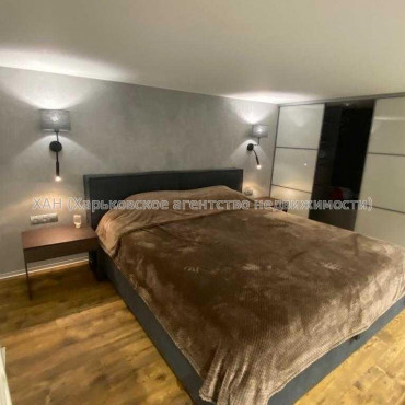 Продам квартиру, Переяславская ул. , 1 кім., 55 м², авторский дизайн 