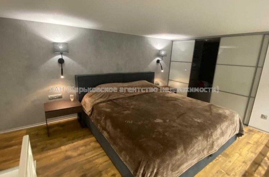 Продам квартиру, Переяславская ул. , 1 кім., 55 м², авторский дизайн 