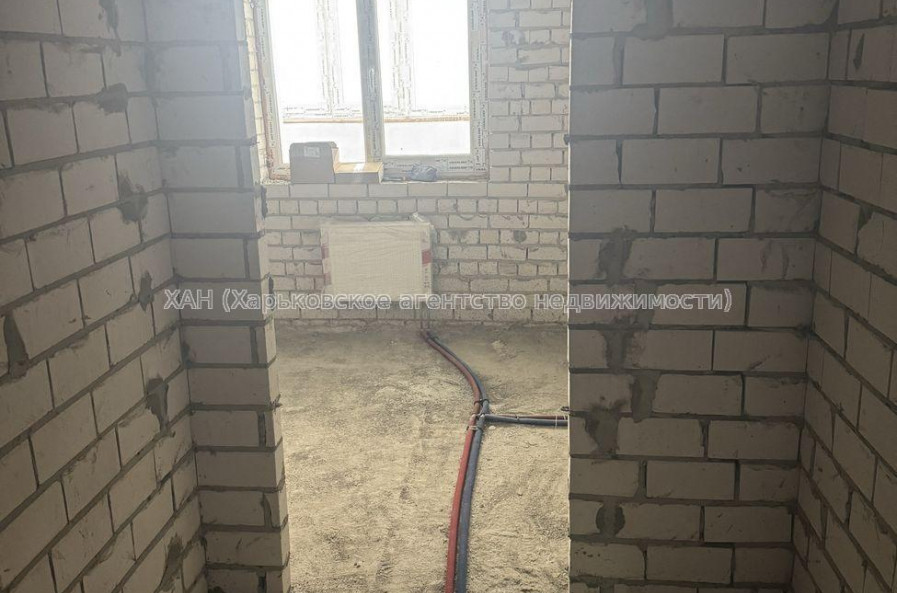 Продам квартиру, Непокоренных ул. , 1  ком., 46 м², без внутренних работ 