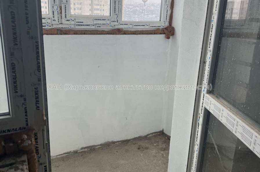 Продам квартиру, Непокоренных ул. , 1  ком., 46 м², без внутренних работ 