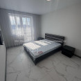Продам квартиру, Непокоренных ул. , 1 кім., 48 м², евроремонт 