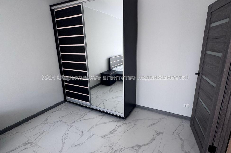 Продам квартиру, Непокоренных ул. , 1 кім., 48 м², евроремонт 