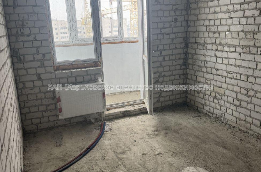 Продам квартиру, Непокоренных ул. , 1  ком., 46 м², без внутренних работ 