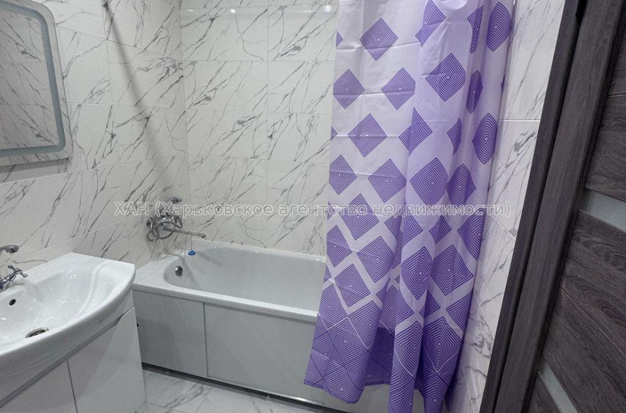 Продам квартиру, Непокоренных ул. , 1 кім., 48 м², евроремонт 