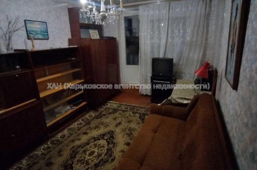 Продам квартиру, Салтовское шоссе , 1  ком., 32.80 м², советский ремонт 