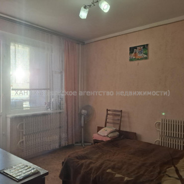 Продам квартиру, Александровский просп. , 3  ком., 65 м², косметический ремонт 