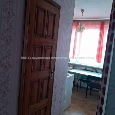 Продам квартиру, Александровский просп. , 3 кім., 65 м², косметический ремонт 