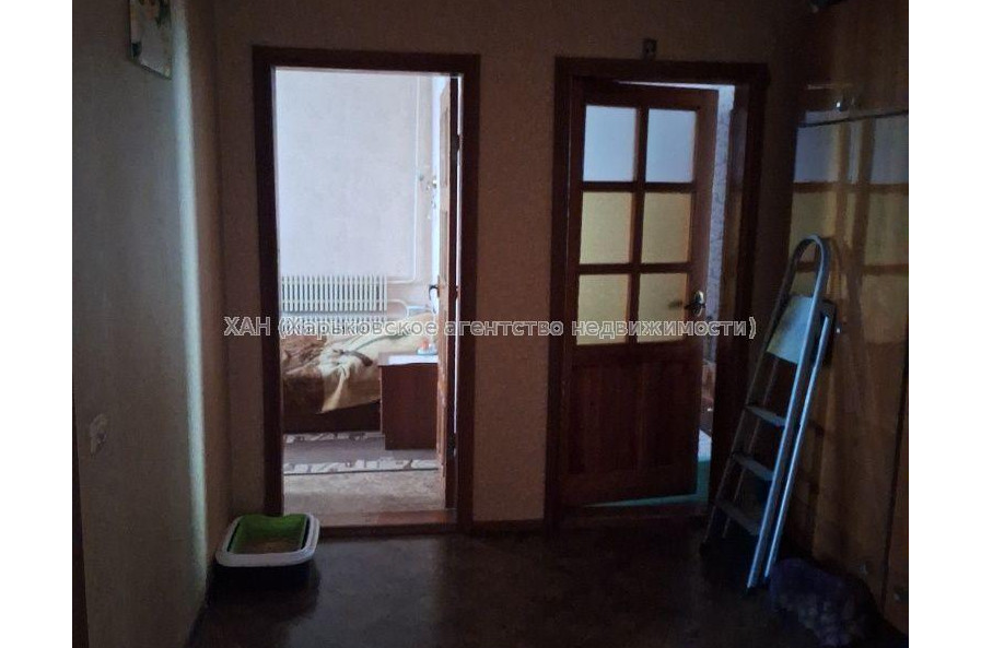 Продам квартиру, Александровский просп. , 3 кім., 65 м², косметический ремонт 