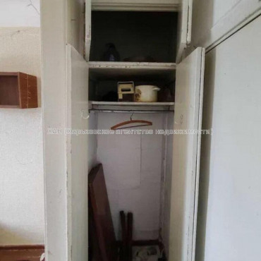 Продам квартиру, Шекспира ул. , 1 кім., 18 м², советский ремонт 