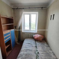 Продам квартиру, Шекспира ул. , 15 кім., 12 м², советский ремонт 